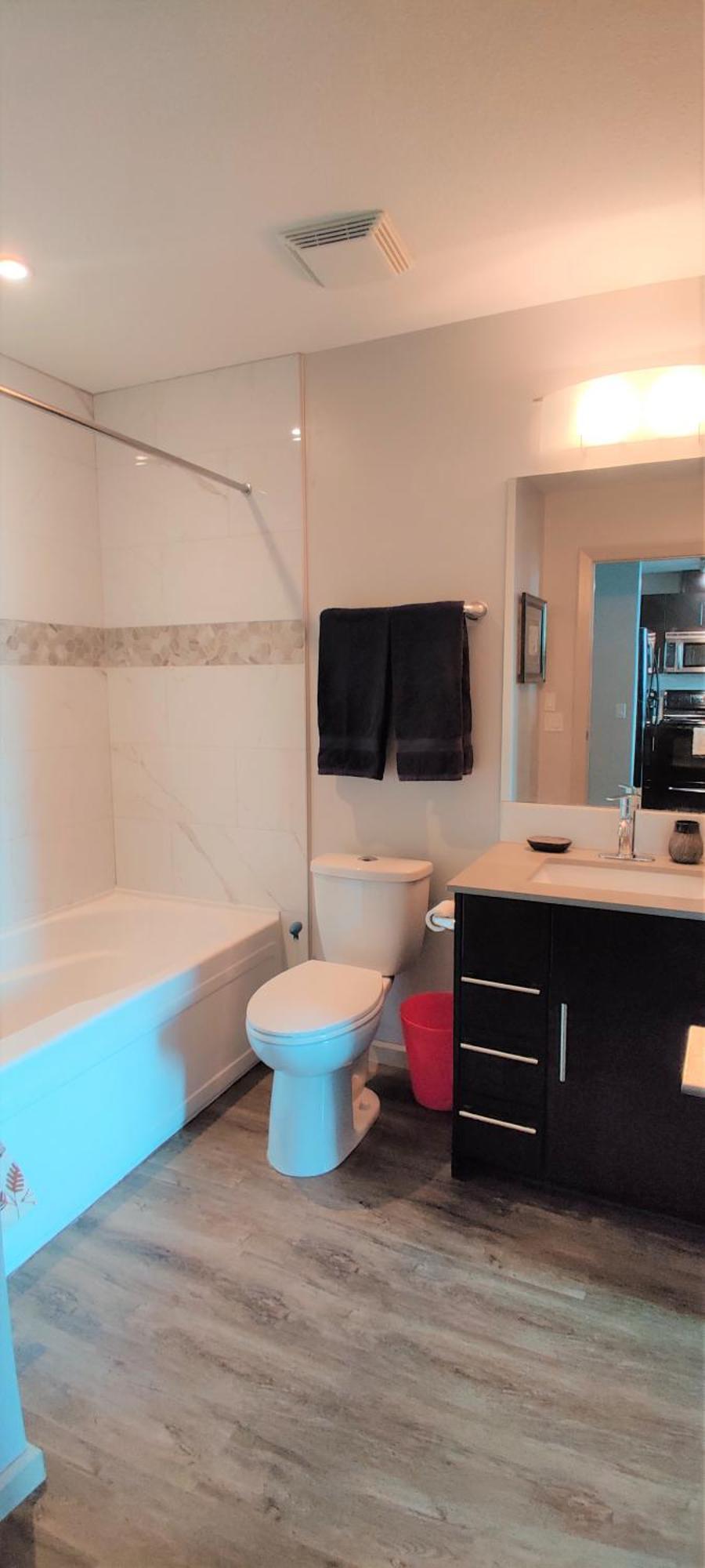 YYC Monki Di Executive Suites - Alura מראה חיצוני תמונה